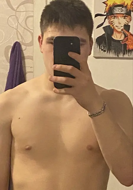 Виктор из Асбеста, мне 18, познакомлюсь для общения