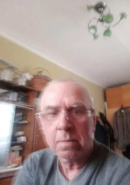 Андрей из Нижнего Новгорода, мне 61, познакомлюсь для приятного времяпровождения