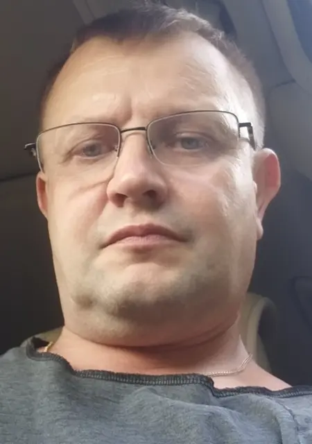 Олег из Курска, ищу на сайте знакомства на одну ночь