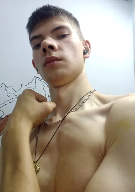 Валерий из Лебедяни, ищу на сайте знакомства без обязательств