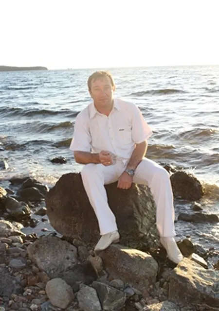 Я Владимир, 57, из Ужура, ищу знакомства на одну ночь