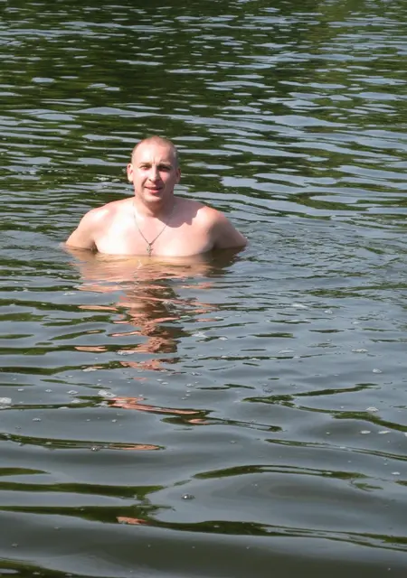 Дмитрий из Орши, мне 43, познакомлюсь для приятного времяпровождения