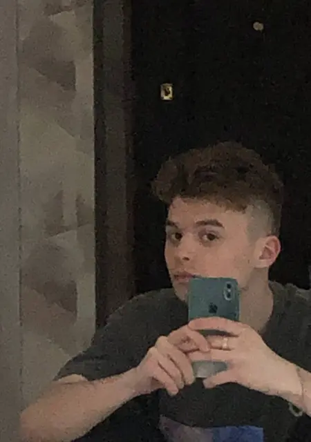 Константин из Самары, мне 19, познакомлюсь на одну ночь