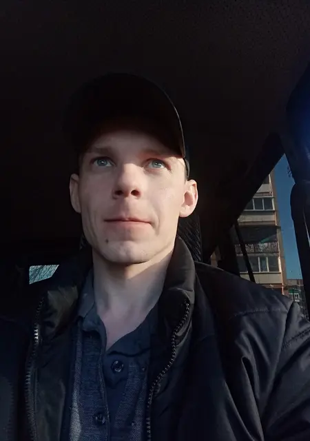 Андрей из Кыштыма, ищу на сайте знакомства без обязательств