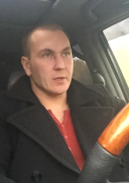 Я Alex, 40, знакомлюсь без обязательств в Красногорске