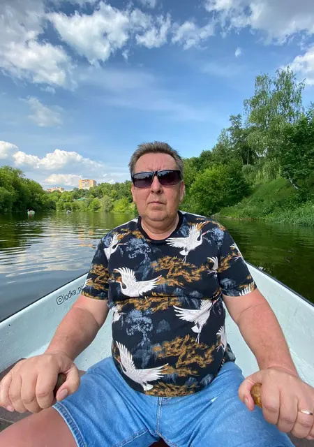 Сергей из Подольска, мне 59, познакомлюсь на одну ночь