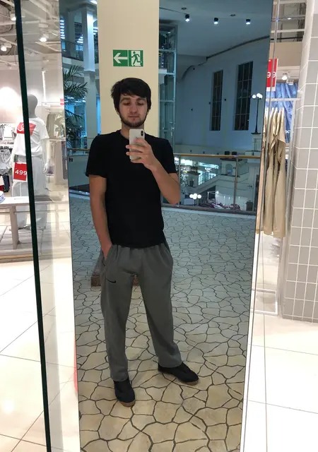 Динур из Норильска, мне 20, познакомлюсь на одну ночь