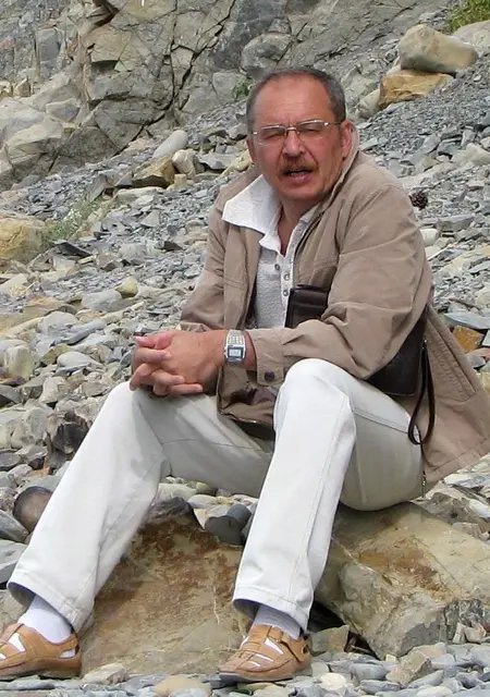 Я Андрей, 67, из Геленджика, ищу знакомство для постоянных отношений