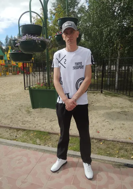 Виталий из Нягани, мне 42, познакомлюсь для вирта