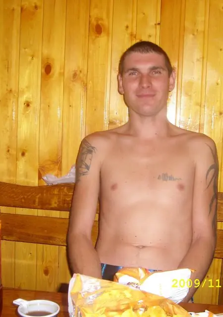 Я Антон, 42, знакомлюсь для постоянных отношений в Сызрани