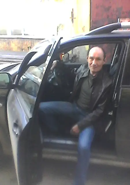 Я Сергей, 60, из Ижевска, ищу знакомство для постоянных отношений