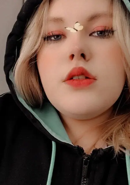 Я Ева, 19, знакомлюсь для постоянных отношений в Новосибирске