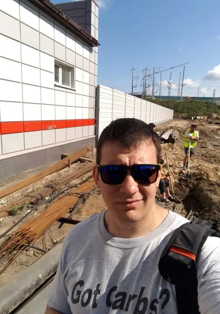 Я Майкл, 38, из Борисоглебска, ищу знакомства на одну ночь