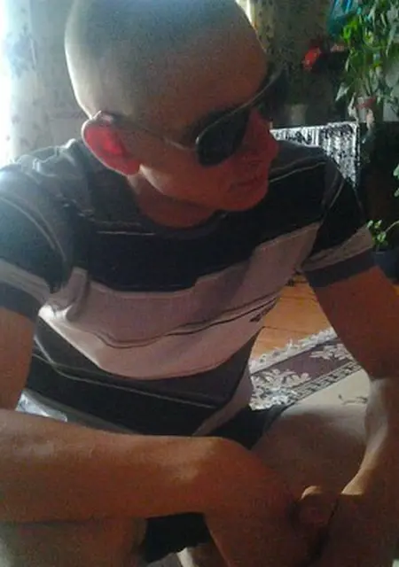 Я Bor, 32, из Боготола, ищу знакомства без обязательств