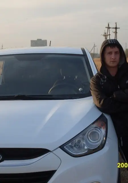 Максим из Балакова, мне 36, познакомлюсь на одну ночь