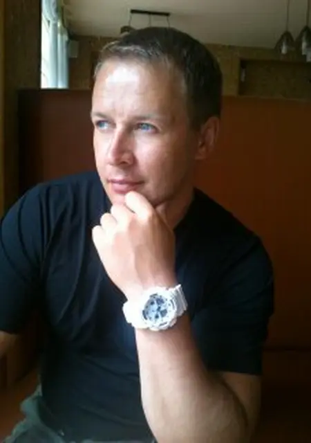 Я Роман, 52, из Новоуральска, ищу знакомство для приятного времяпровождения