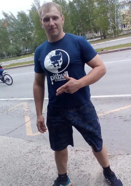 Я Денис, 34, знакомлюсь для дружбы в Искитиме