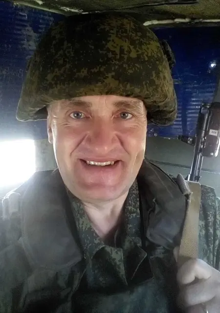 Я Андрей, 44, знакомлюсь для постоянных отношений в Антраците