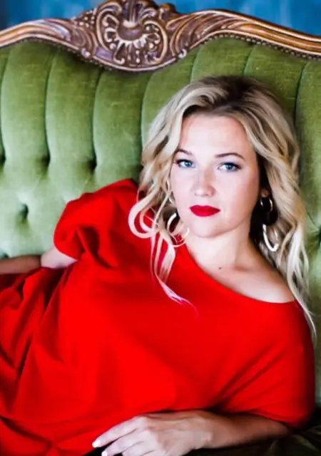 Ann из Санкт-Петербурга, ищу на сайте знакомства на одну ночь