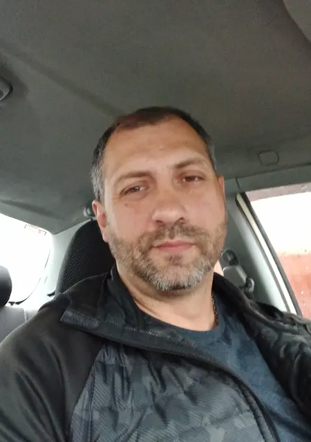 Роман из Химок, мне 45, познакомлюсь для общения