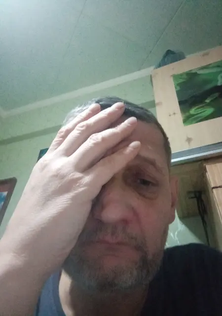 Я Тук, 51, из Саратова, ищу знакомства на одну ночь