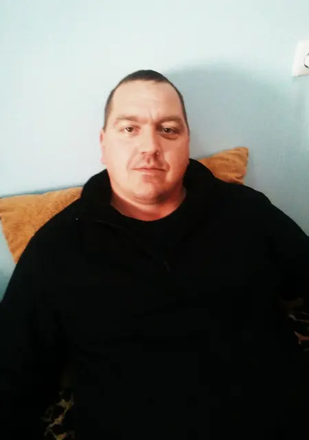 Миша из Мариуполя, ищу на сайте постоянные отношения