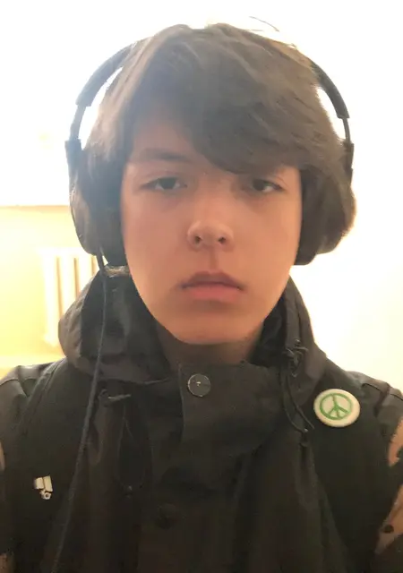 Я Сергей, 22, из Читы, ищу знакомства на одну ночь