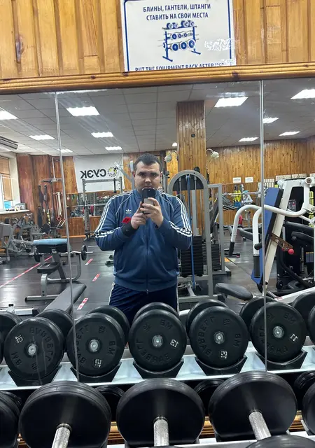 Я Vyacheslav, 32, из Бородина, ищу знакомство для постоянных отношений