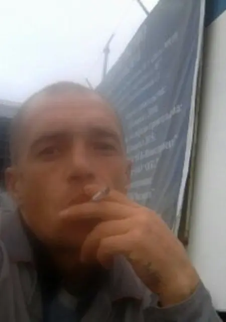 Я Макс, 45, знакомлюсь на одну ночь в Серове