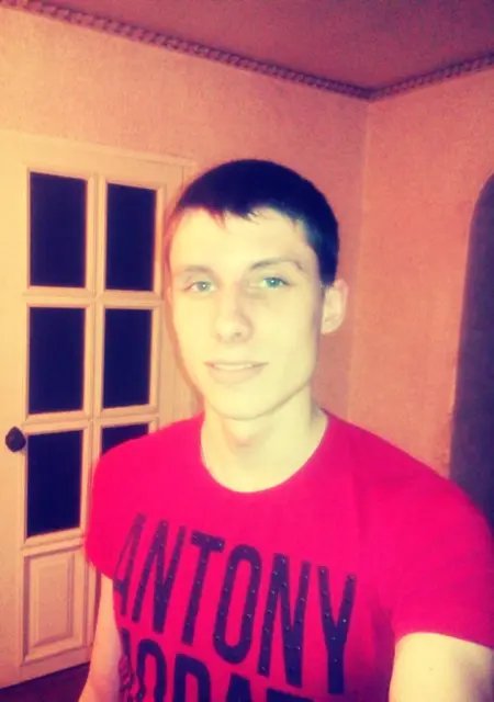 Арсений из Каменска, мне 31, познакомлюсь на одну ночь