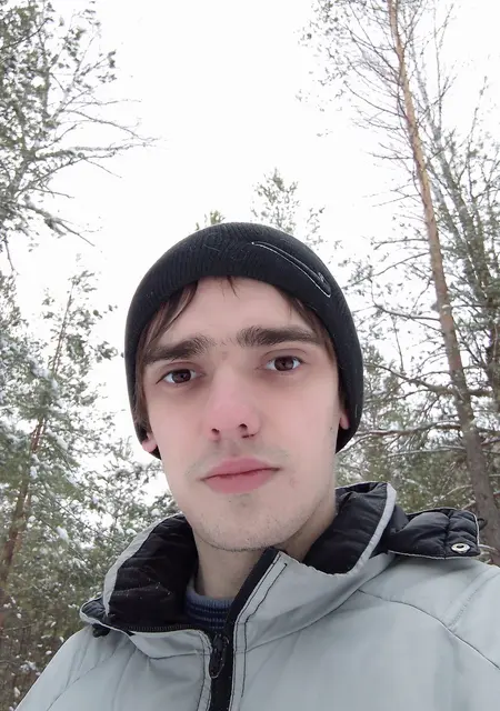 Сергей из Саяногорска, мне 25, познакомлюсь без обязательств