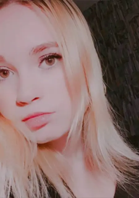 Я Ананасик, 26, из Великого Новгорода, ищу знакомство для дружбы