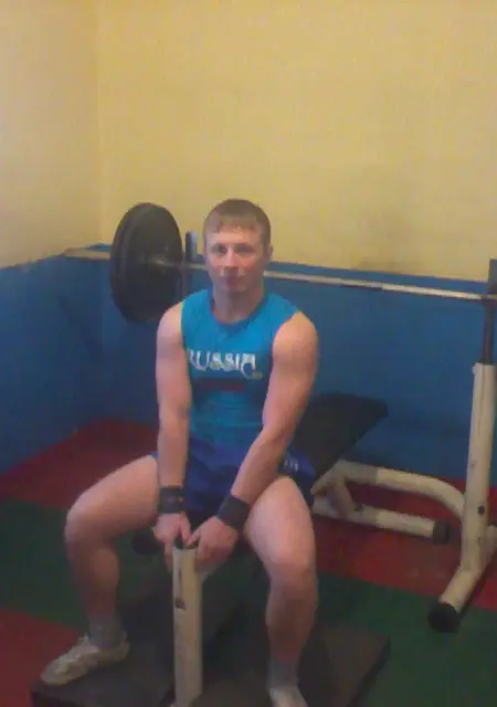 Я Александр, 32, из Магдагачей, ищу знакомство для постоянных отношений