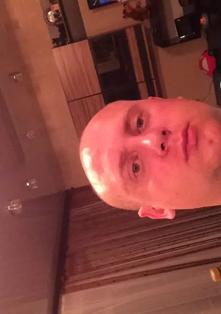 Я Женя, 39, знакомлюсь без обязательств в Северске