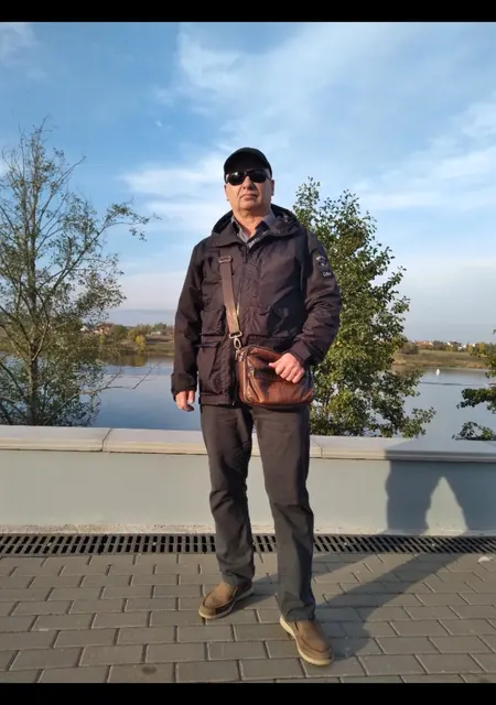 Виктор из Твери, мне 53, познакомлюсь для дружбы