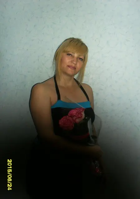 Я Ирен, 51, из Ростова-на-Дону, ищу знакомство для постоянных отношений