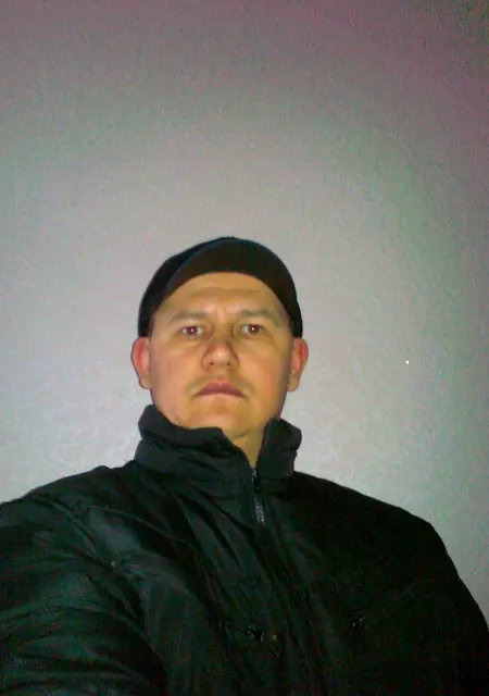 Я Саша-Антипов, 44, знакомлюсь для вирта в Тольятти