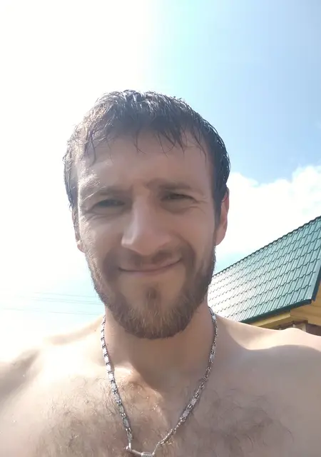 Я Петр, 40, из Волжского, ищу знакомство для вирта