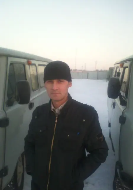 Марат из Пыти-Ях, ищу на сайте знакомства на одну ночь