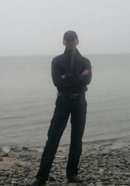 Я Данил, 35, из Тихорецка, ищу знакомства без обязательств