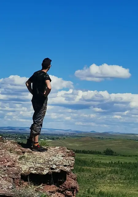 Я Александр, 23, из Черепанова, ищу знакомство для постоянных отношений