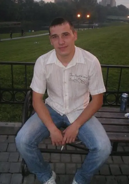 Виталик из Щелково, мне 37, познакомлюсь на одну ночь