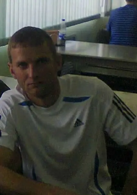 Я Александр, 40, знакомлюсь на одну ночь в Озерске