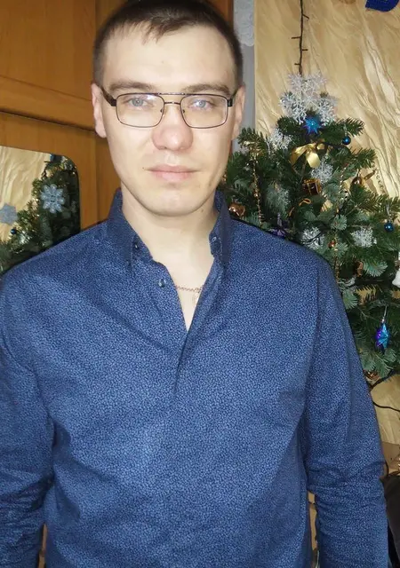 Игорь из Ванина, ищу на сайте знакомства на одну ночь