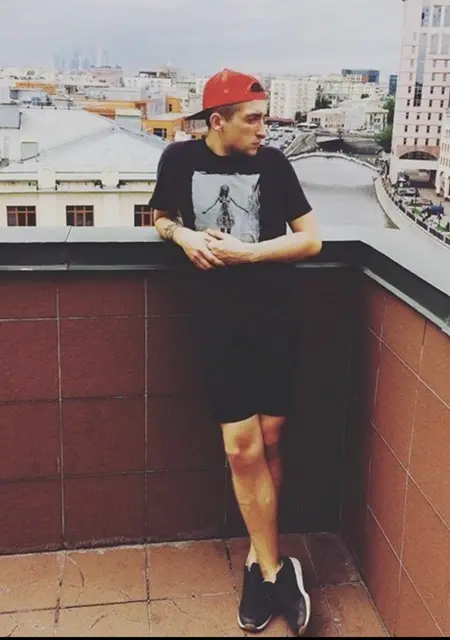 Антон из Тамбова, мне 28, познакомлюсь для дружбы