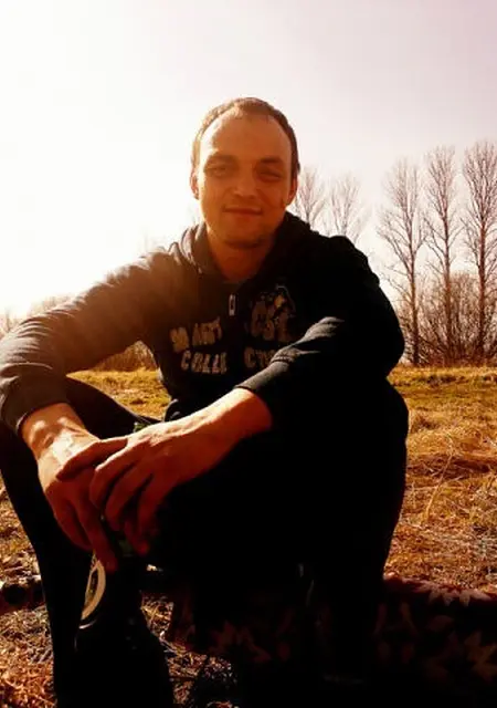 Я Олег, 44, знакомлюсь для дружбы в Любани