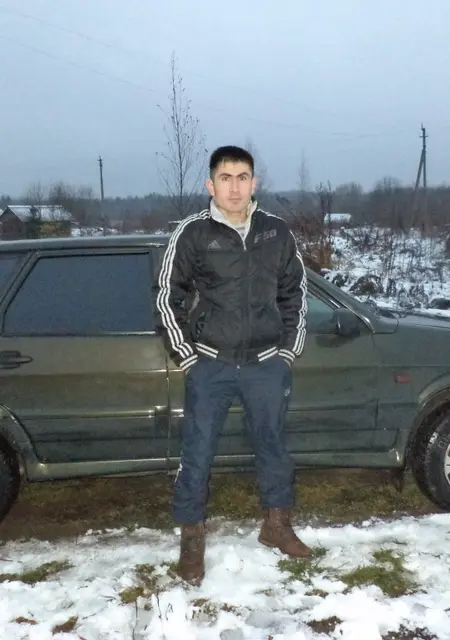 Дилшод из Сланцев, ищу на сайте знакомства на одну ночь