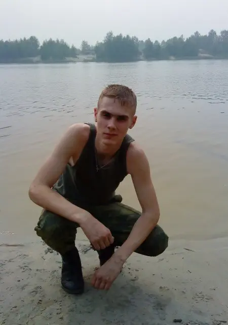 Леха из Серпухова, ищу на сайте знакомства на одну ночь