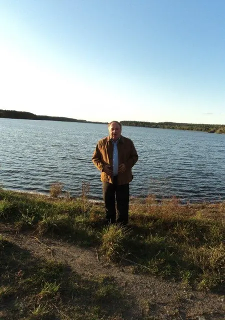 Я Anatoli, 64, из Кёльна, ищу знакомства без обязательств