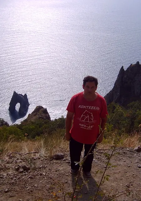 Я Геннадий, 57, из Владимира, ищу знакомство для постоянных отношений